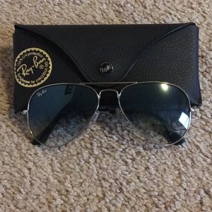 Ray Ban Women Aviator Classics
